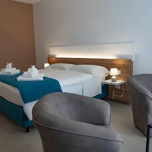  Bed & Breakfast Alba Italy